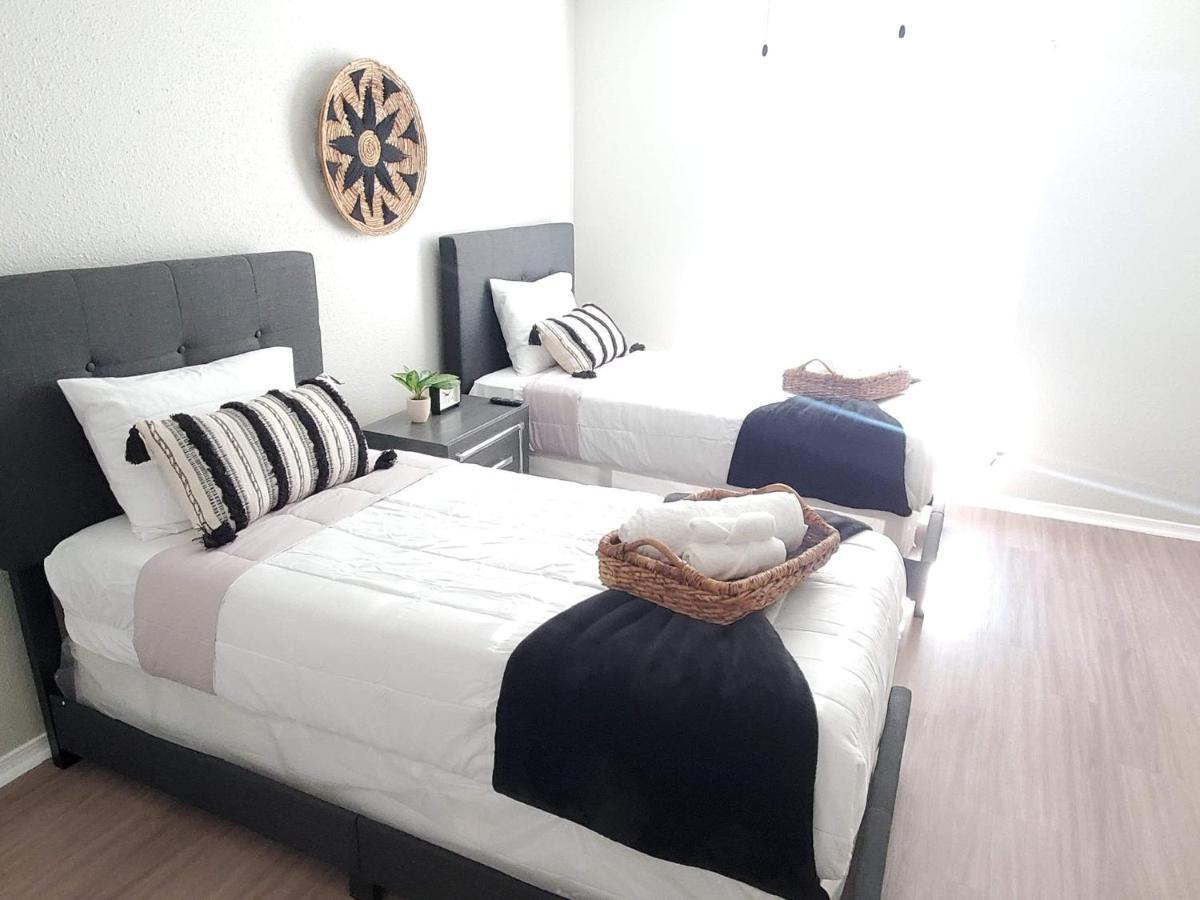 Fashionable Stylish Apartment Хьюстон Экстерьер фото